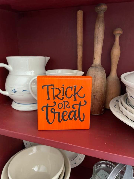 Halloween Trick or Treat Wood Sign